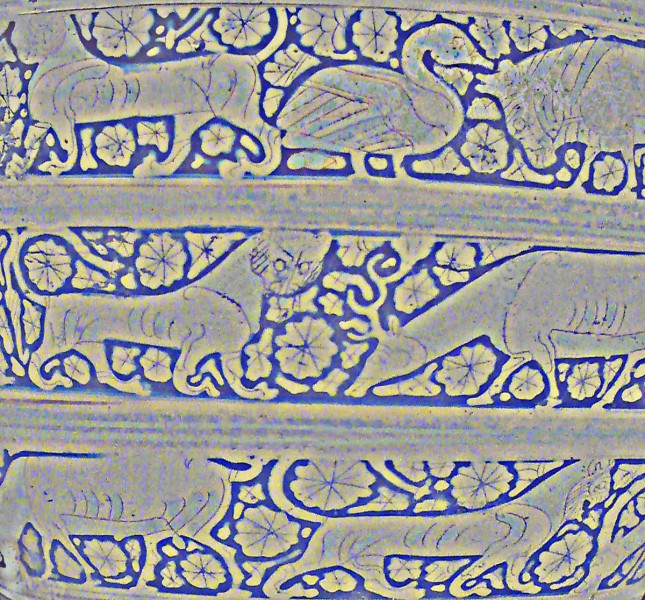 Corintian pot decoration reversed light/dark